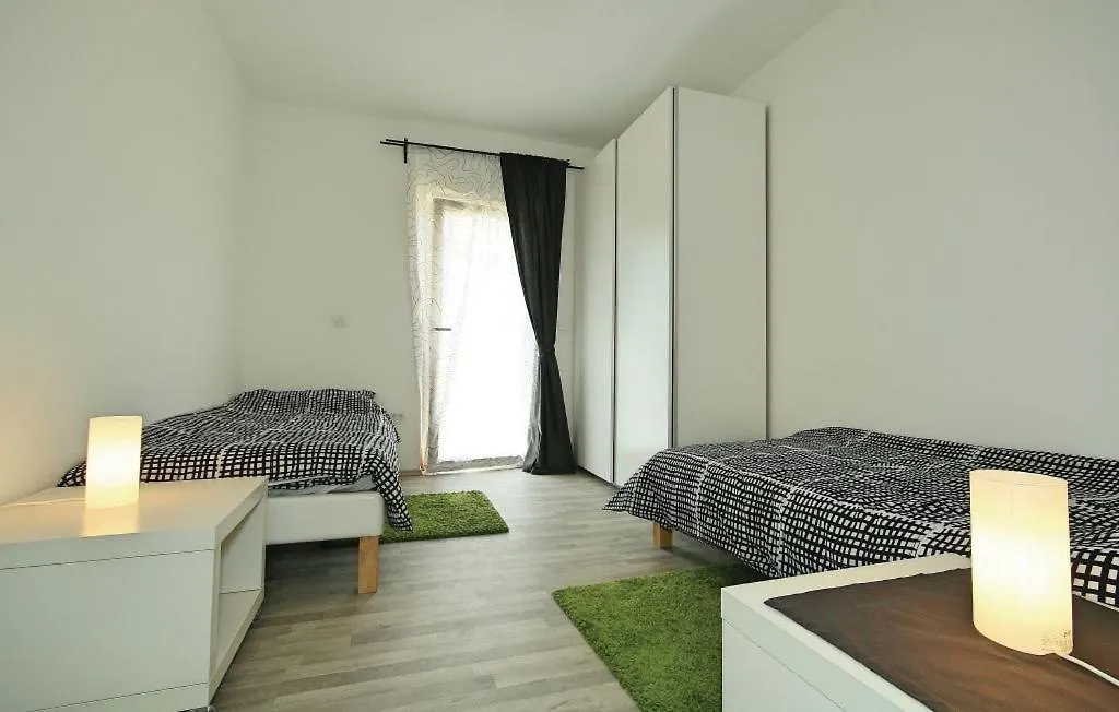 Luciana 2 Apartment Umag 0*,
